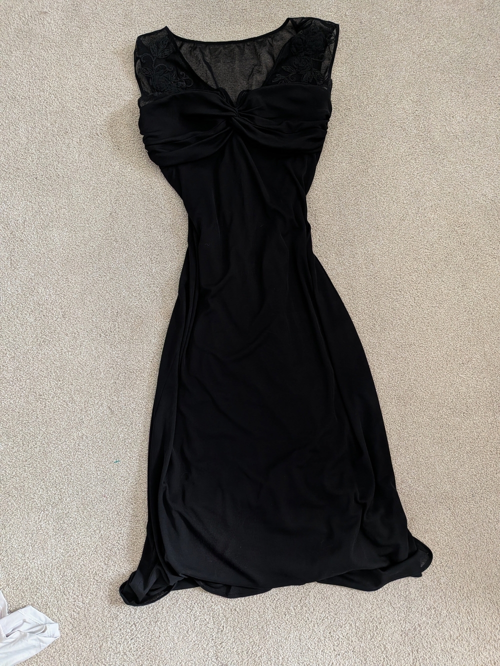 Laundry By Shelli Segal Black Maxi Dress with Lace Shoulders